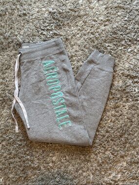 Aeropostale Gray Sweat Joggers with Mint Logo Accent